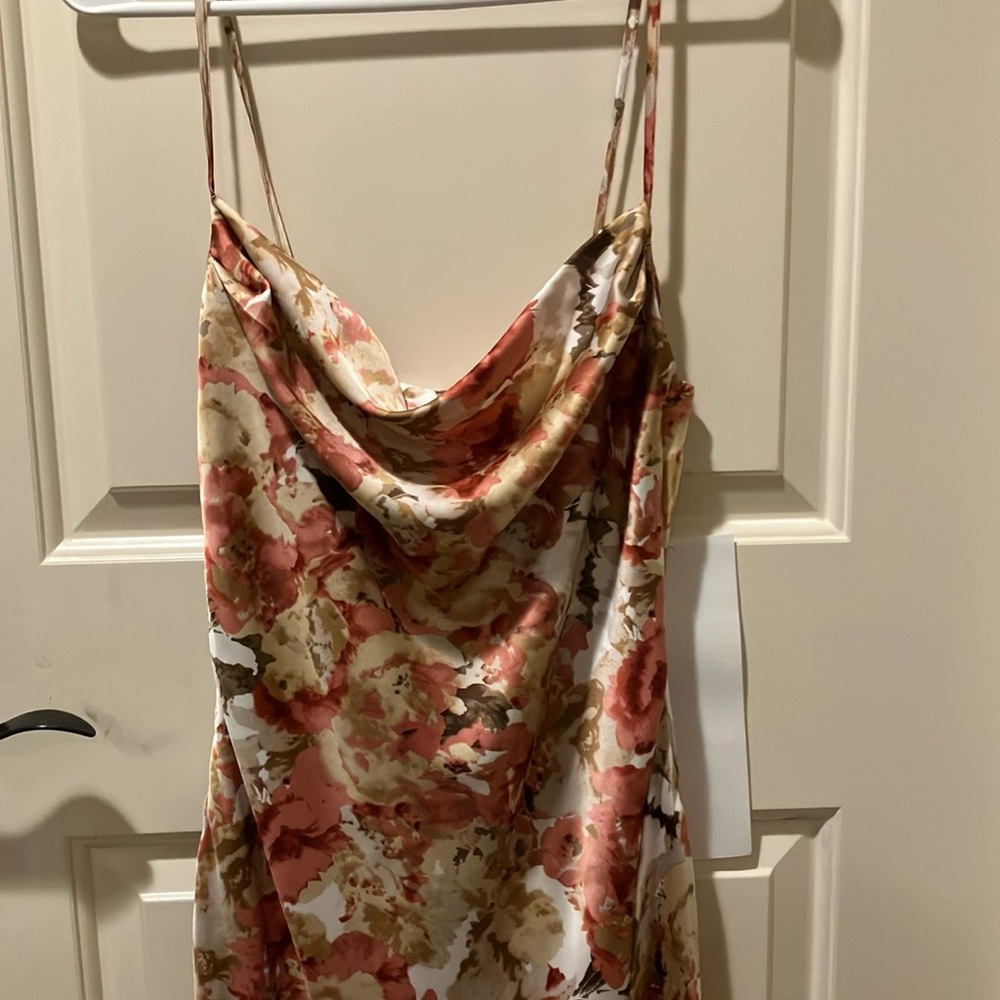 EUC UTNISA Size M Satin Slip Dress, Spaghetti Straps Lingerie Adjustment Pretty